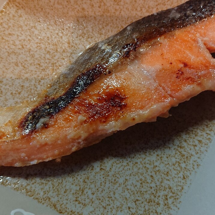 生鮭の塩麹焼き